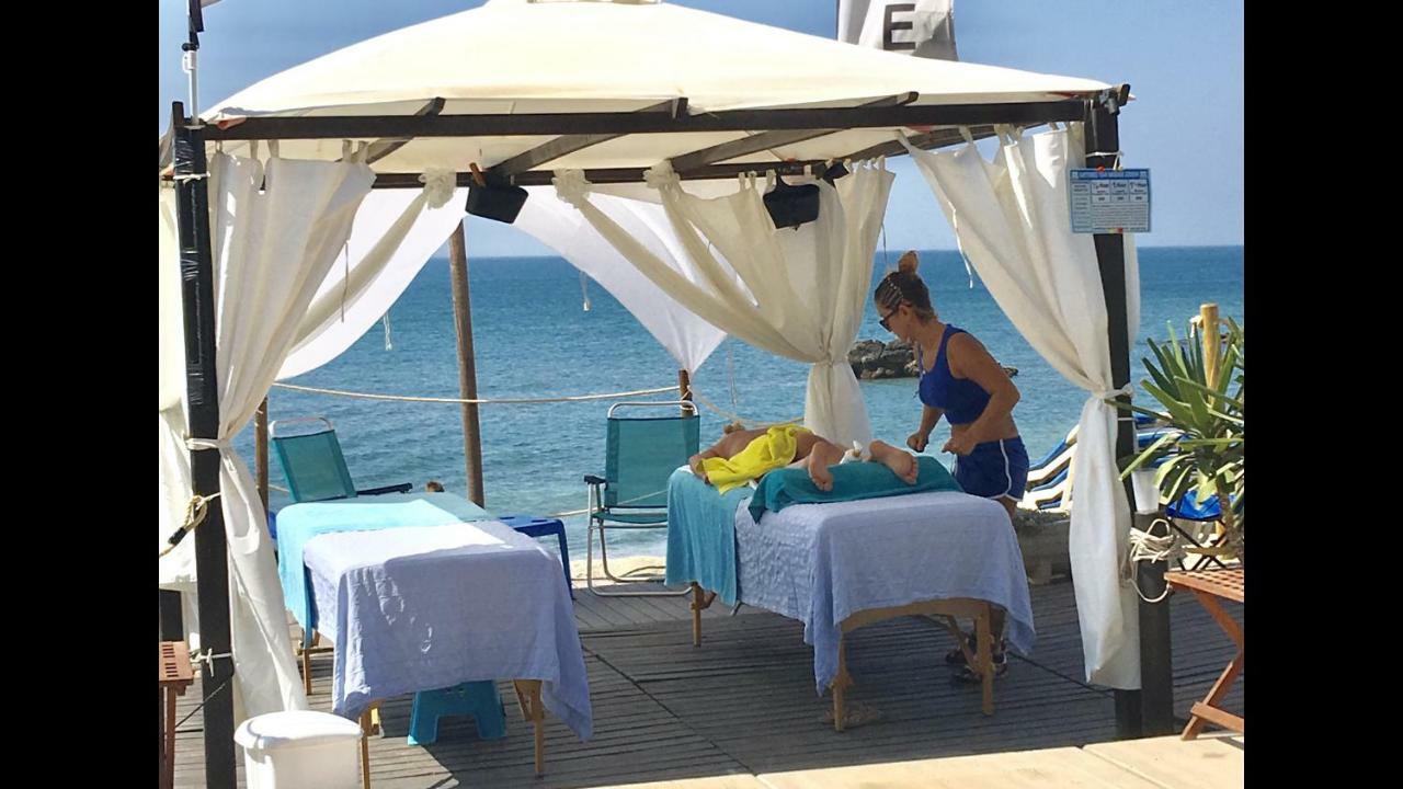 Mi Capricho 2D Beachfront- Apartment With Sea View - Costa Del Sol Sitio de Calahonda المظهر الخارجي الصورة